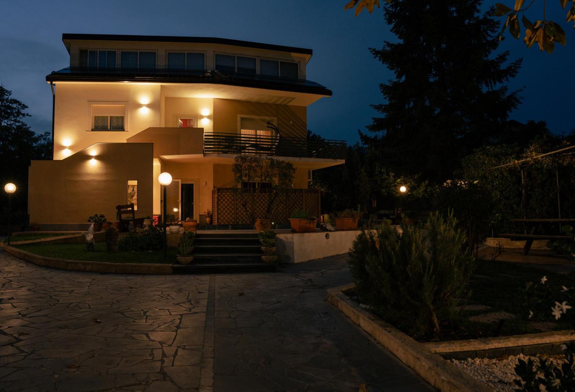 Casa Vacanze Le Pernici นีโกโลซี ภายนอก รูปภาพ