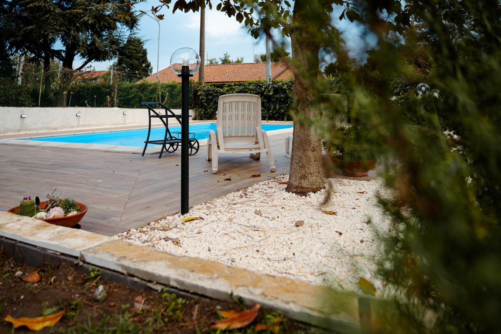 Casa Vacanze Le Pernici นีโกโลซี ภายนอก รูปภาพ
